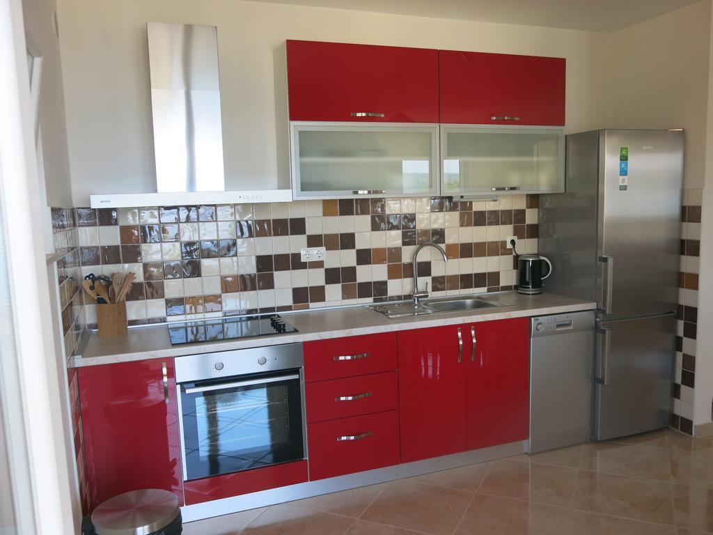 Sunrise Apartment โตรกีร์ ห้อง รูปภาพ