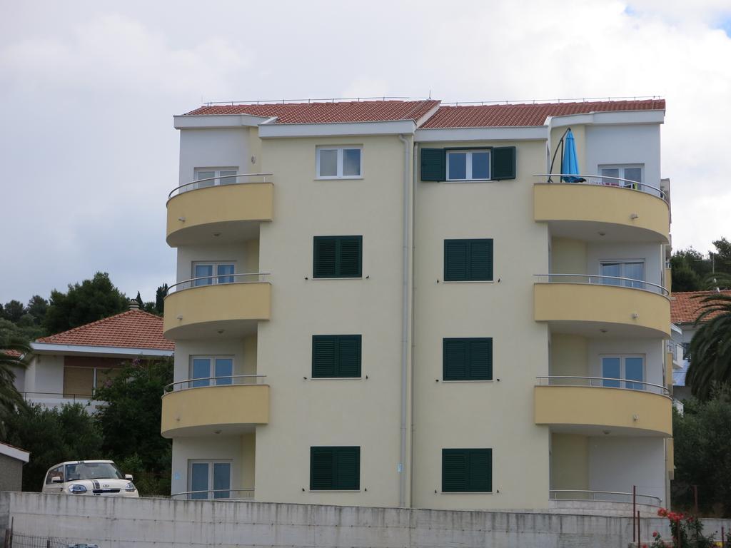 Sunrise Apartment โตรกีร์ ห้อง รูปภาพ